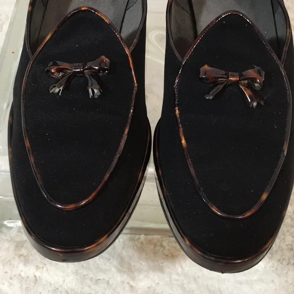 Stuart Weitzman black flats